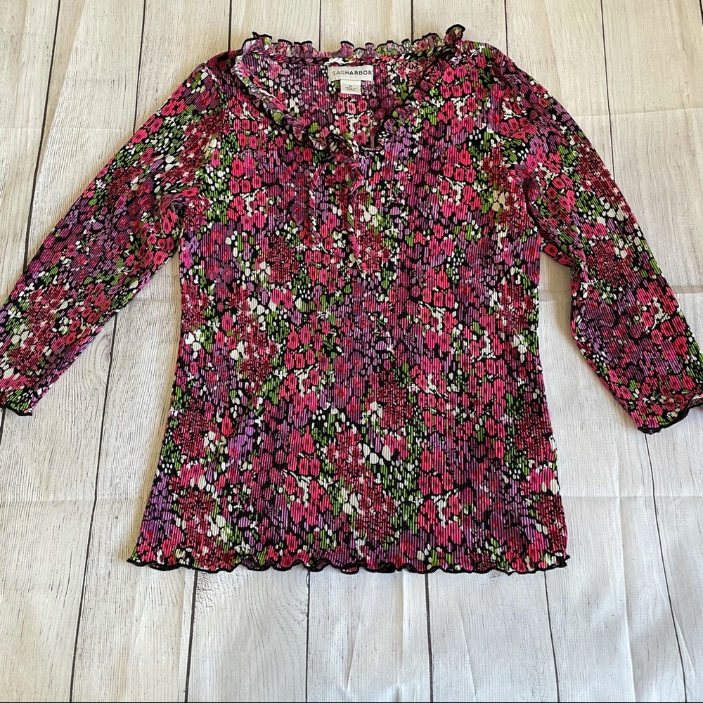 Sag Harbor hot pink floral long sleeve top